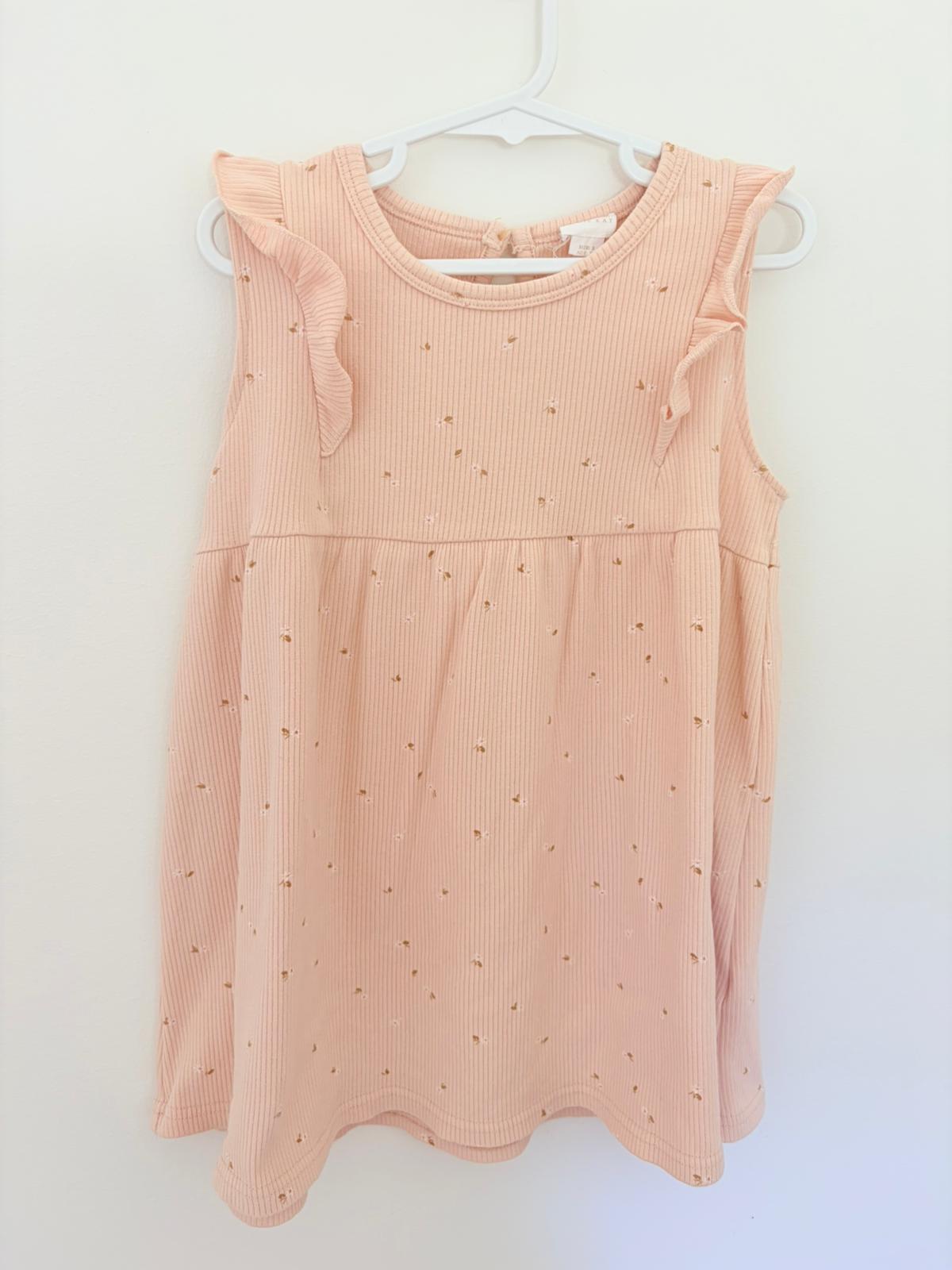Size 3 Jamie Kay light pink dress mini flower print.