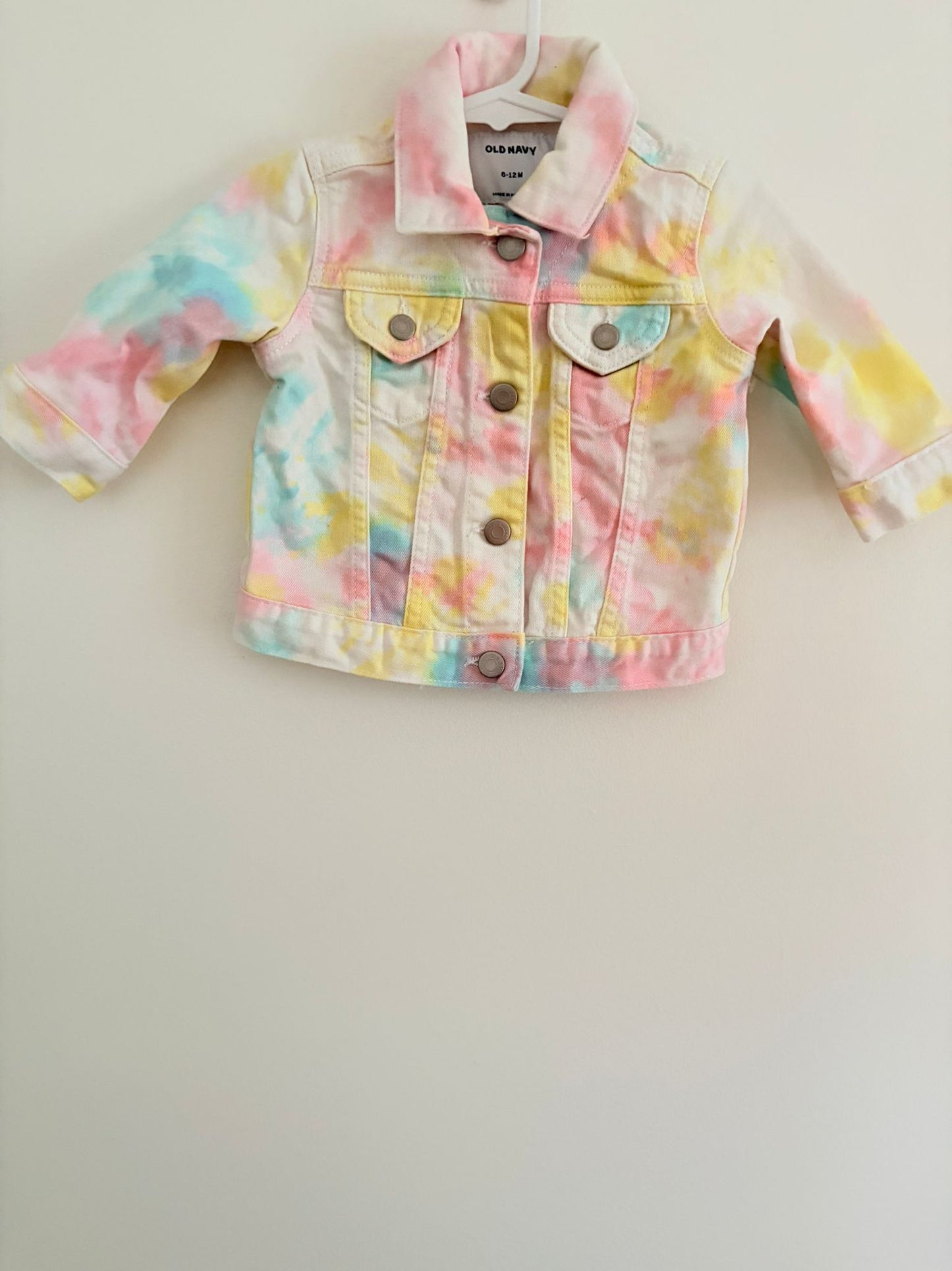 Size 0 Old Navy tie-dye denim jacket.