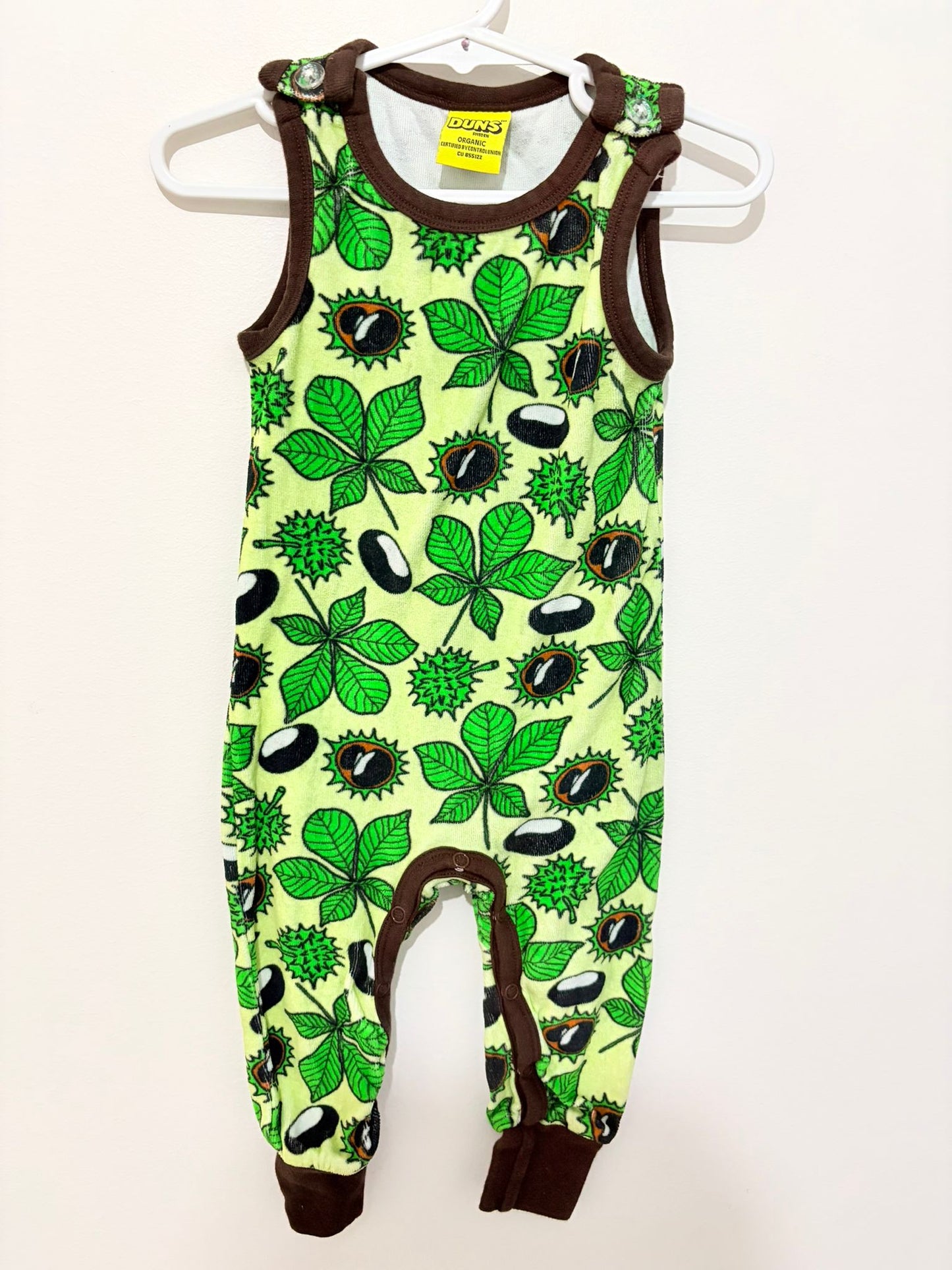 Size 0 Duns Sweeden towelling onesie green nature print.