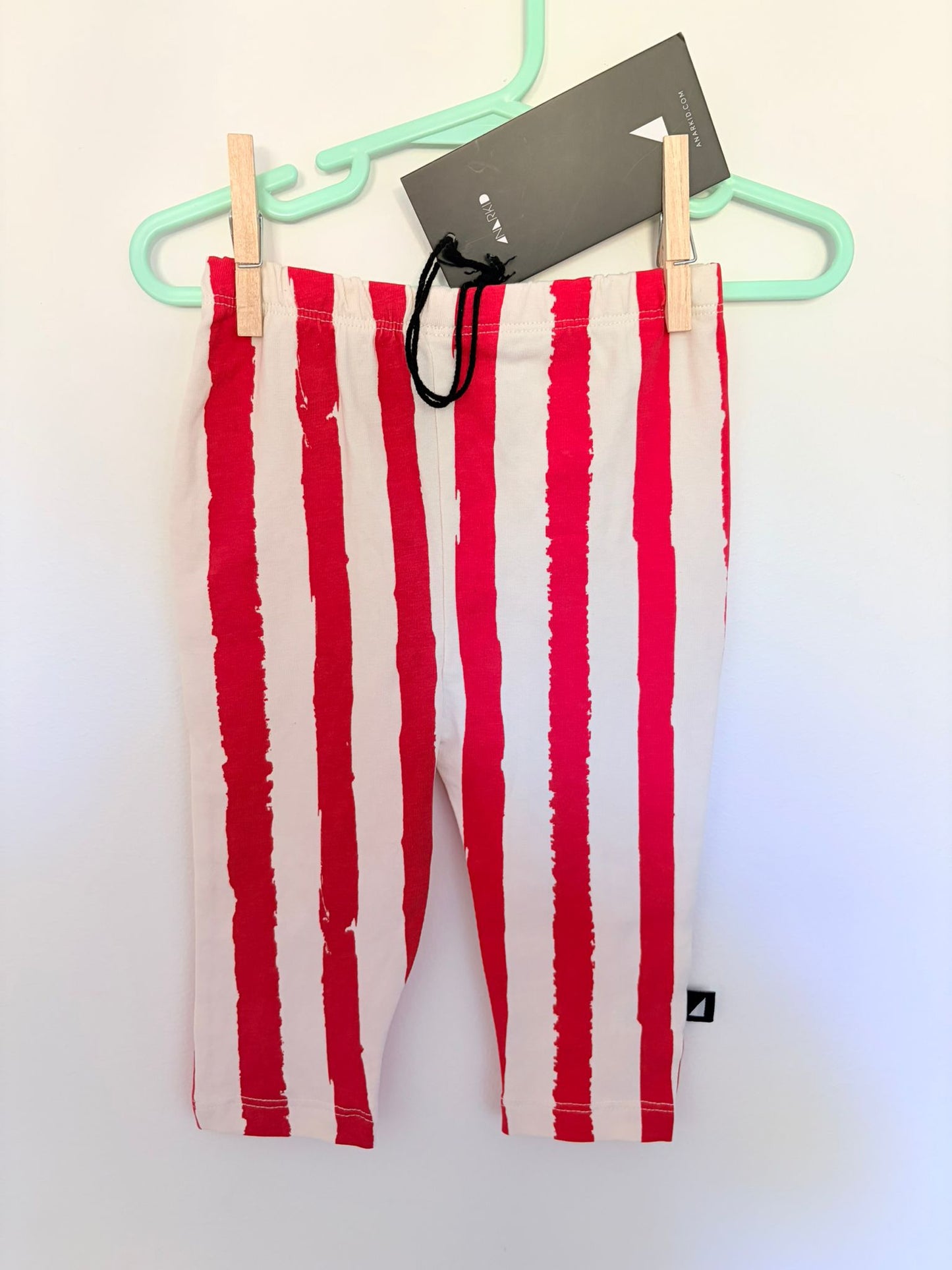 Size 0 (With tag) red/white striped leggings