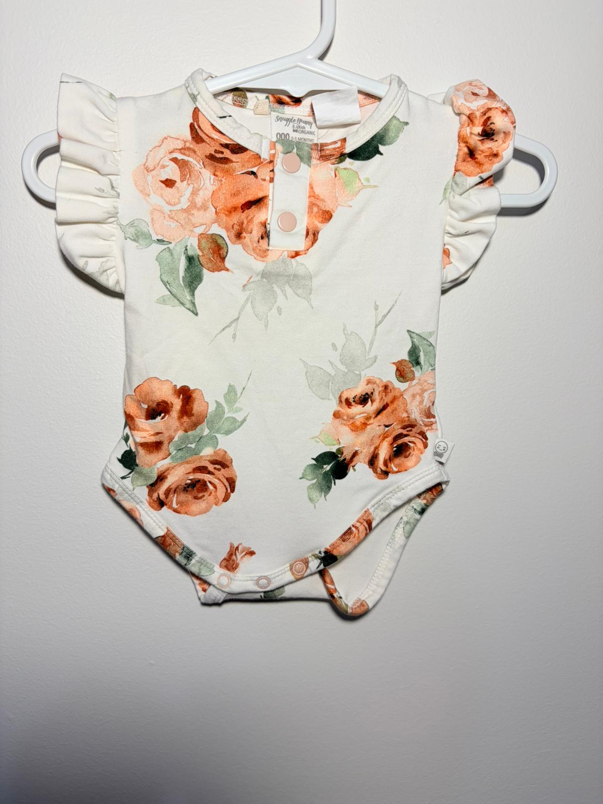 000 Snuggle hunny rose floral bodysuit.