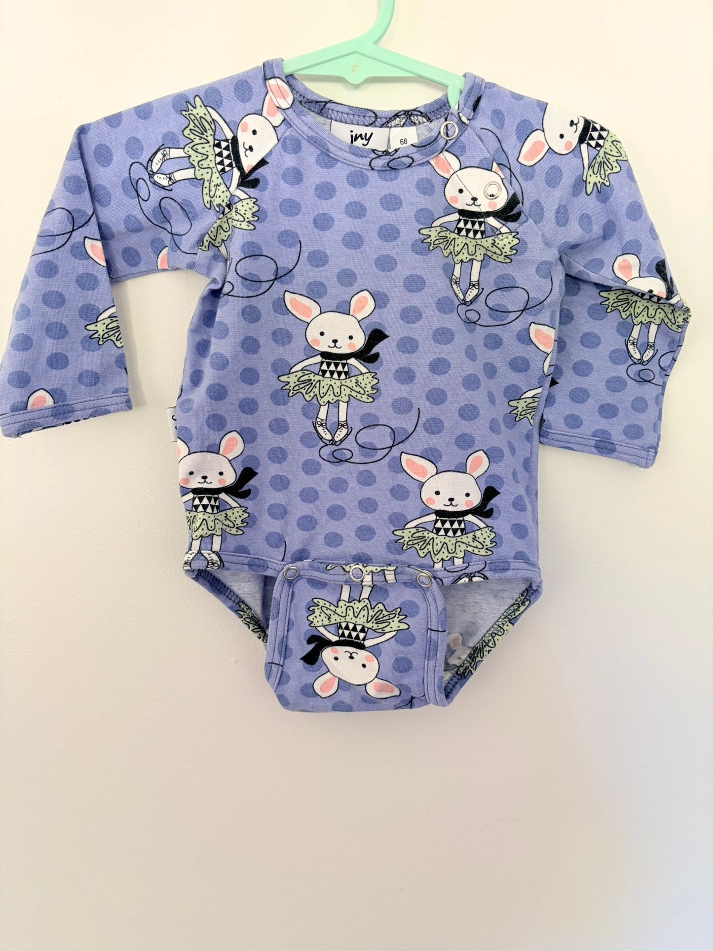 Size 0 JNY Scandi brand long sleeve mouse print bodysuit.