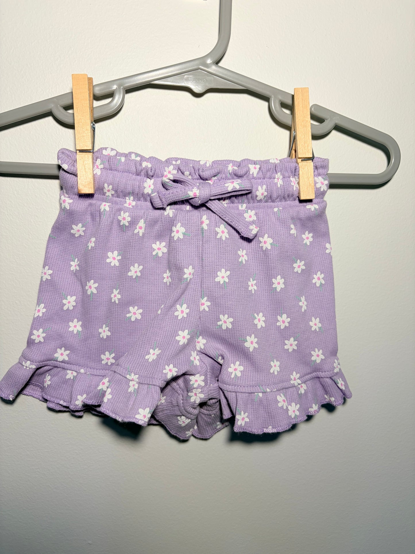 000 dymples purple daisy print shorts