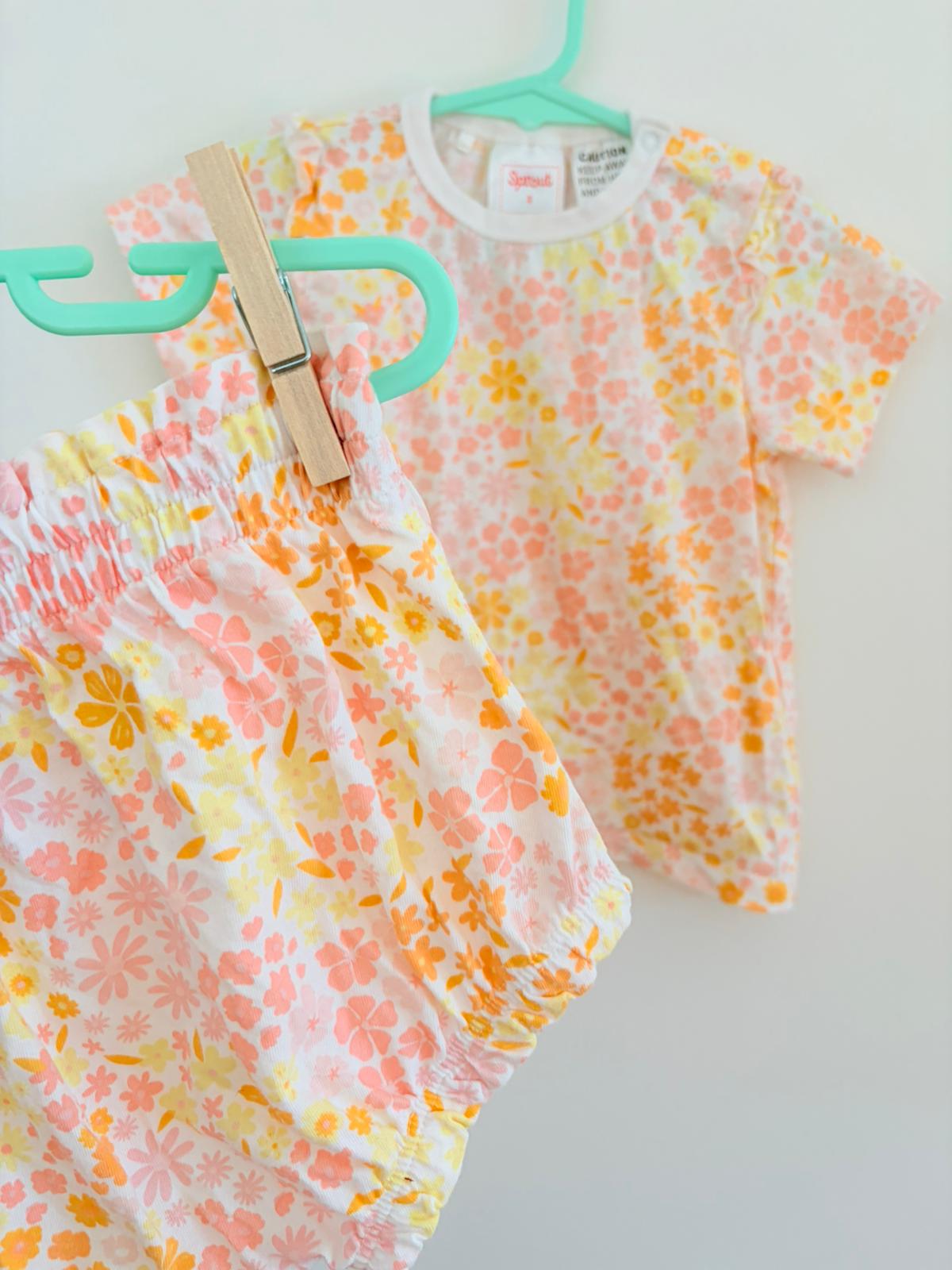 Size 2 Sprout two piece set floral summer print.