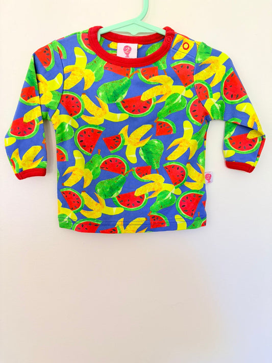 Size 0 Bunting tree fruit print long sleeved t-shirt.