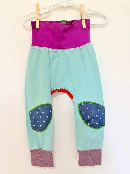 Size 1 O!SH!M Scandi turquoise purple pants.