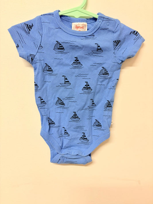 Size 00 Sprout blue sail print bodysuit