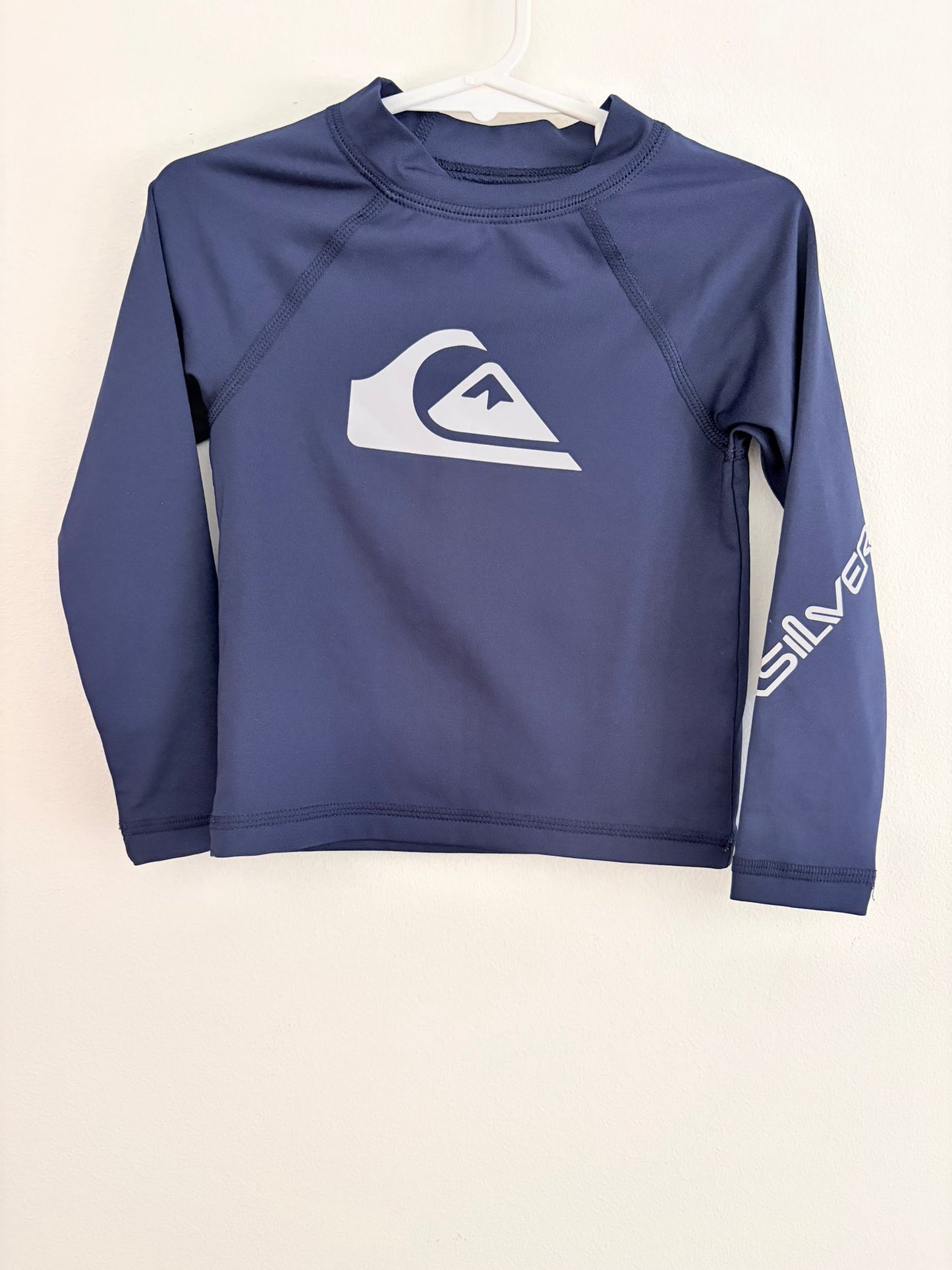 Swimwear size 2 Quicksilver Rashie top navy blue