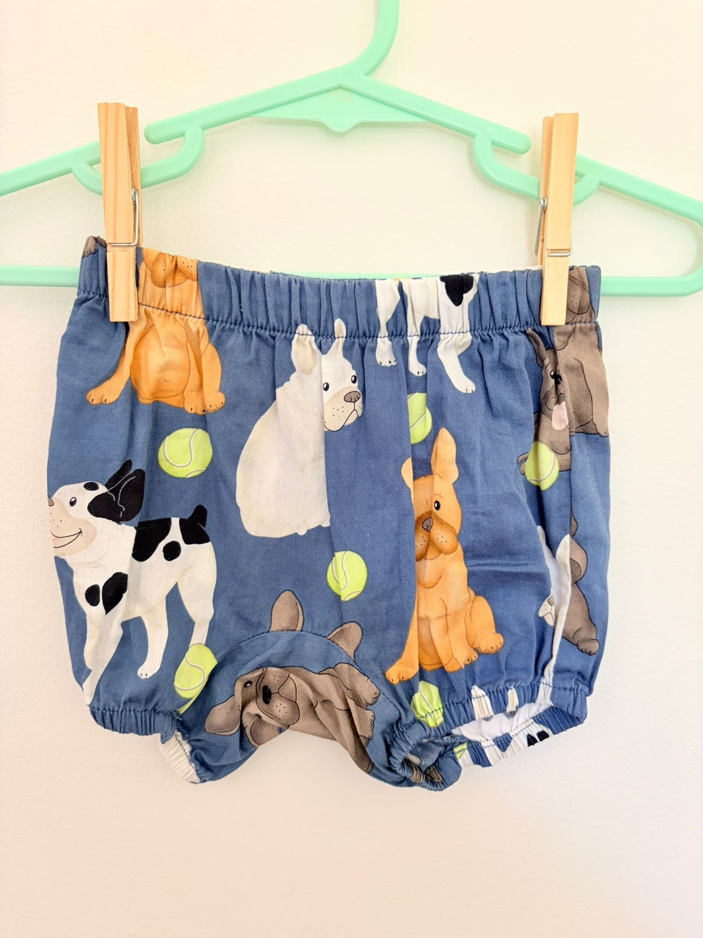 000 Peter Alexander dog and ball print shorts.