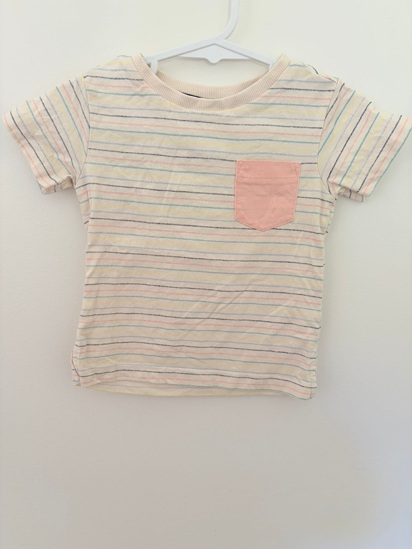0 Anko T-shirt pastel stripes.