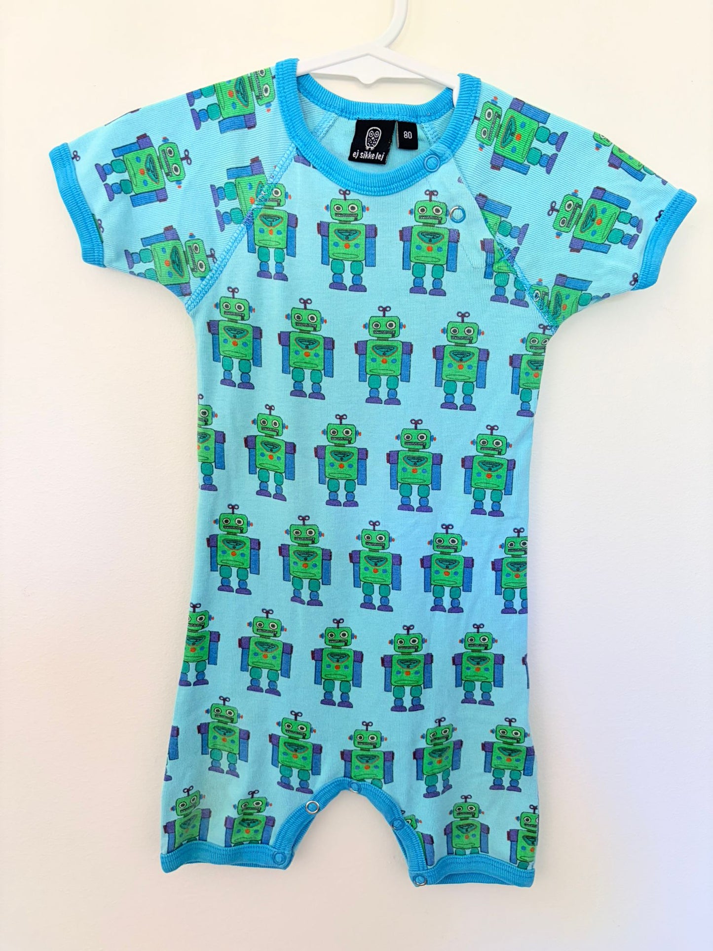 Size 1 ej sikke lij (Scandi) blue robot print bodysuit.