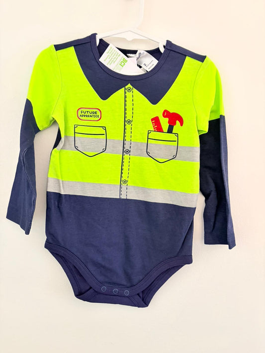 Size 2 (New with tags) Anko tradie top.