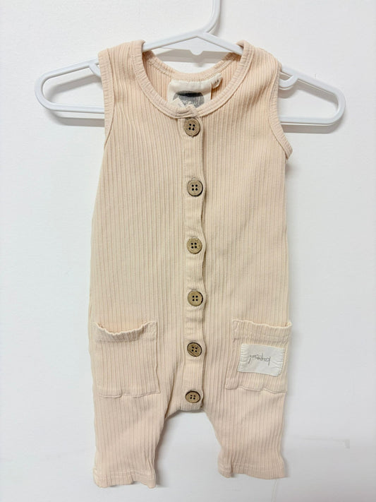 Size 00 Kapaow kids beige sleeveless onesie.
