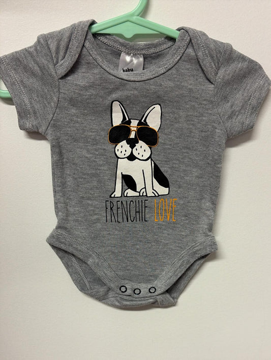 000 Baby Berry Frenchie bulldog bodysuit.