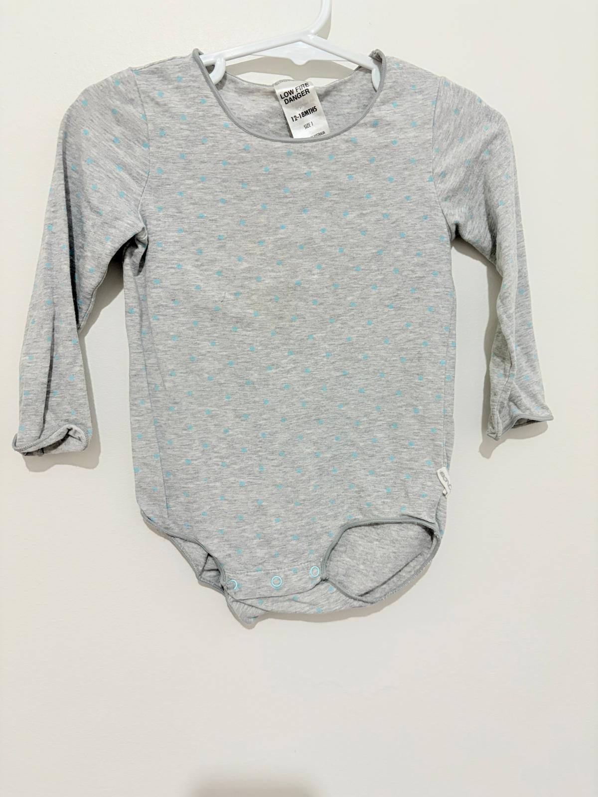 Size 1 Bonds grey long sleeve bodysuit.