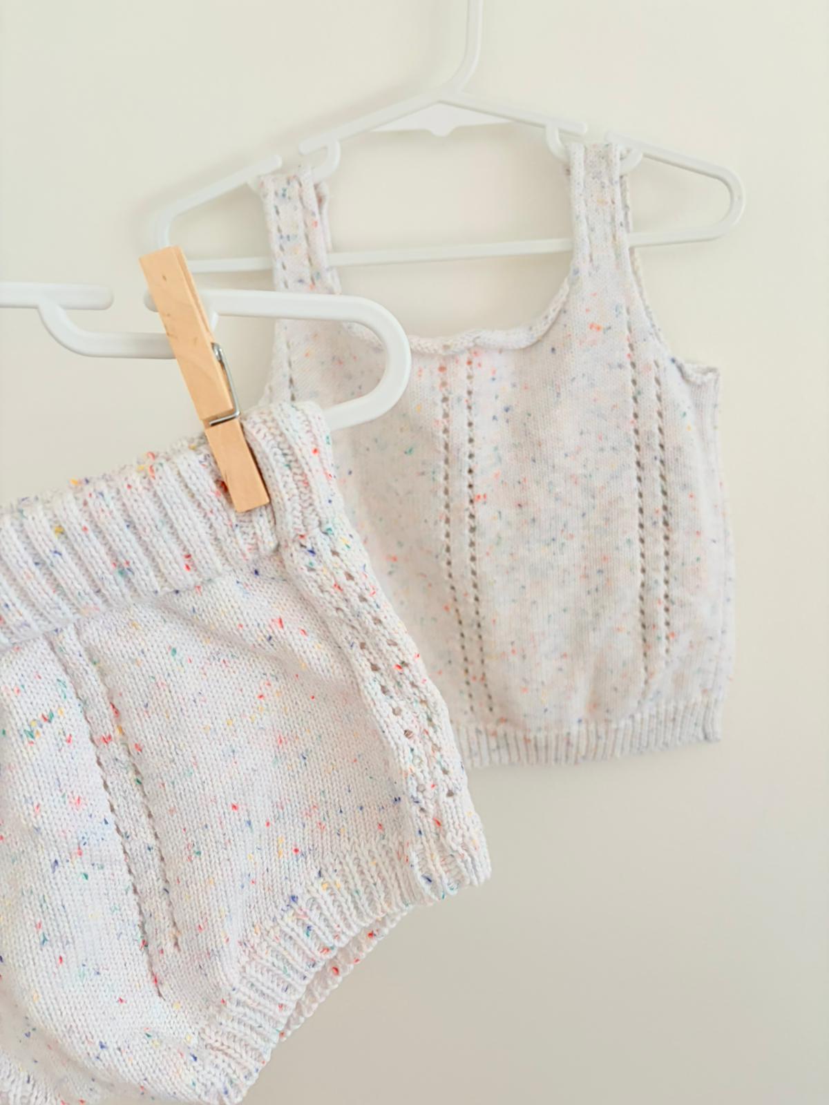 Size 4 Gem & Mellie 2 piece outfit,  multicolour fleck knit.