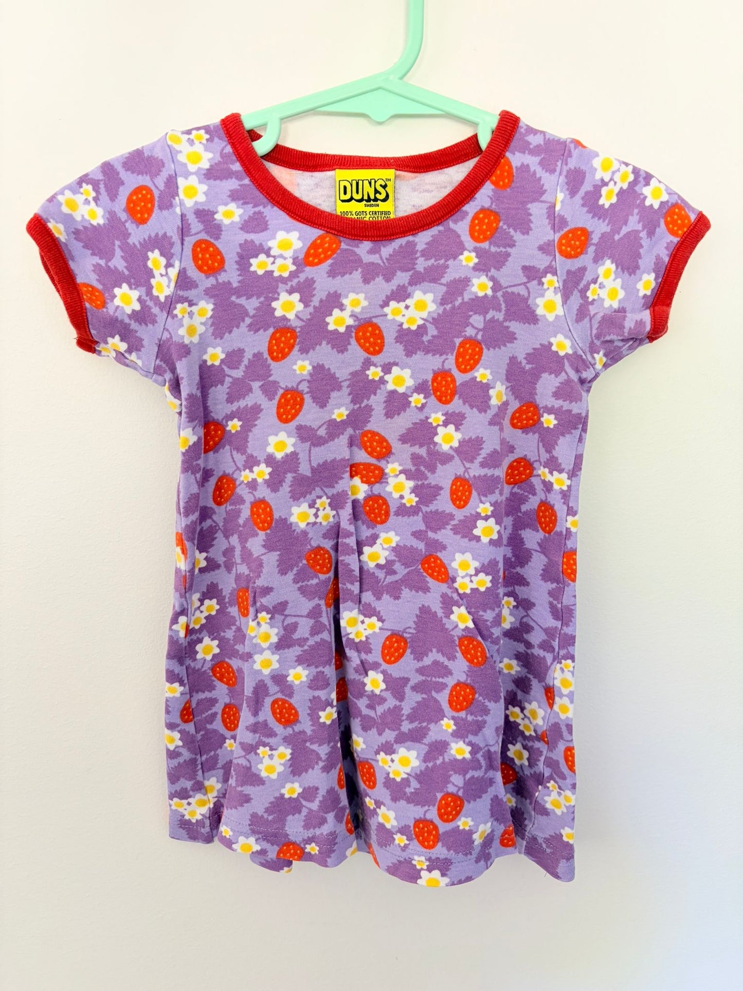 Size 0 DUNS Sweden organic cotton lilac strawberry print dress.