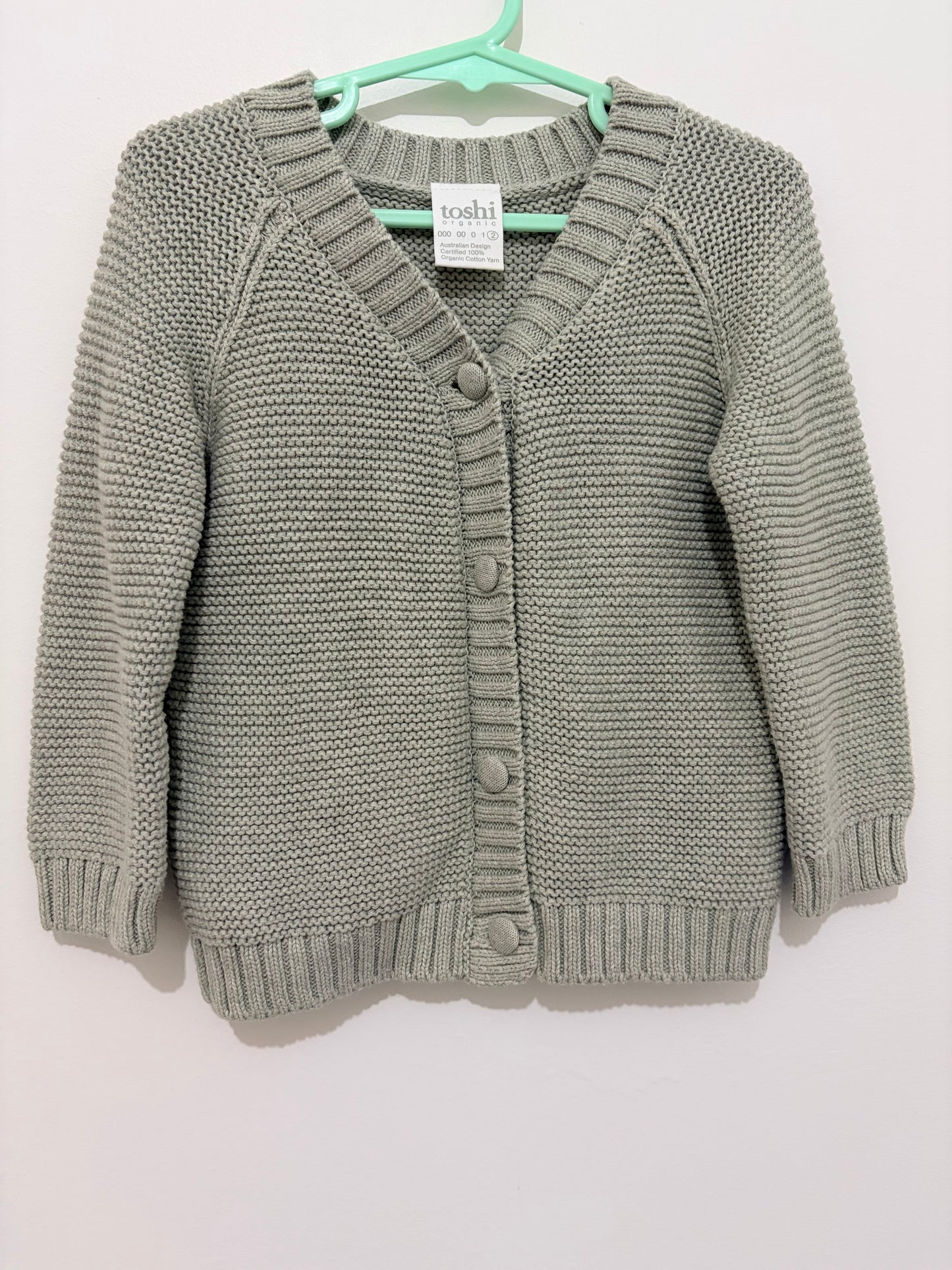 Size 2 Toshi chunky olive green knitt