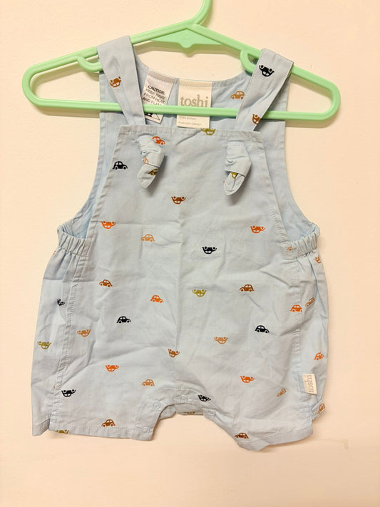 Size 00 Toshi overall shorts pale blue car print.