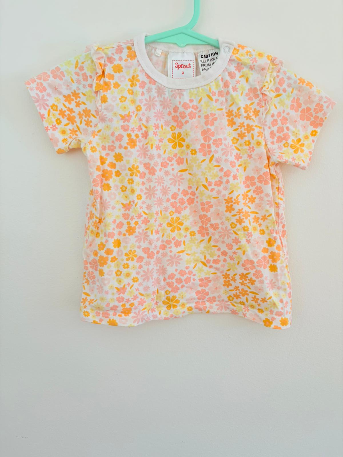 Size 2 Sprout two piece set floral summer print.