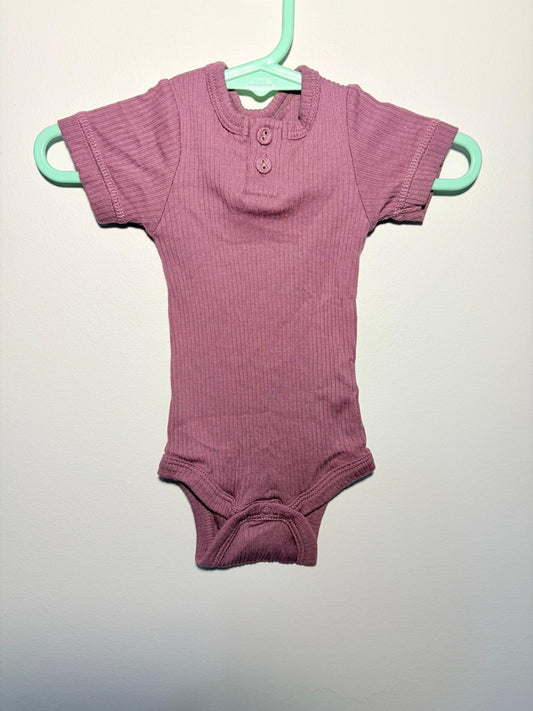 000 Jamie Kay plum short sleeve ribbed body suit.