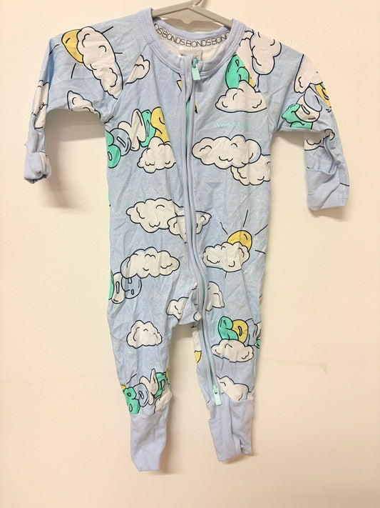 Size 000 Bonds baby blue clouds print.