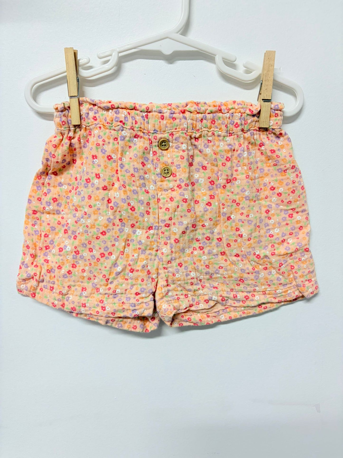 Size 2 Dymples light linen floral print shorts.